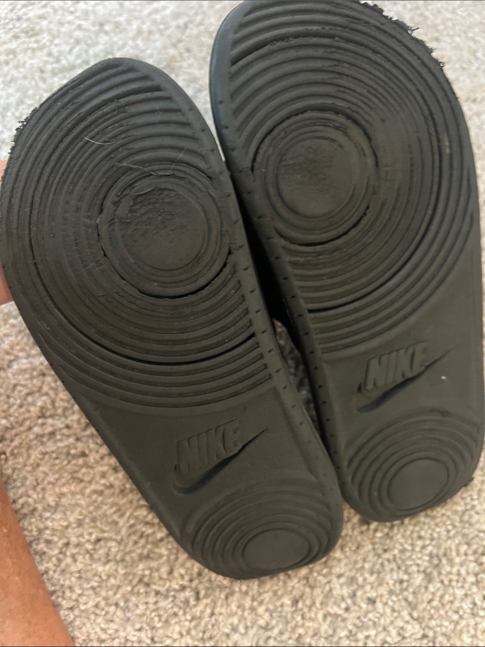 Nike Black Embossed Logo Slide Sandals 8 - Picture 3 of 3